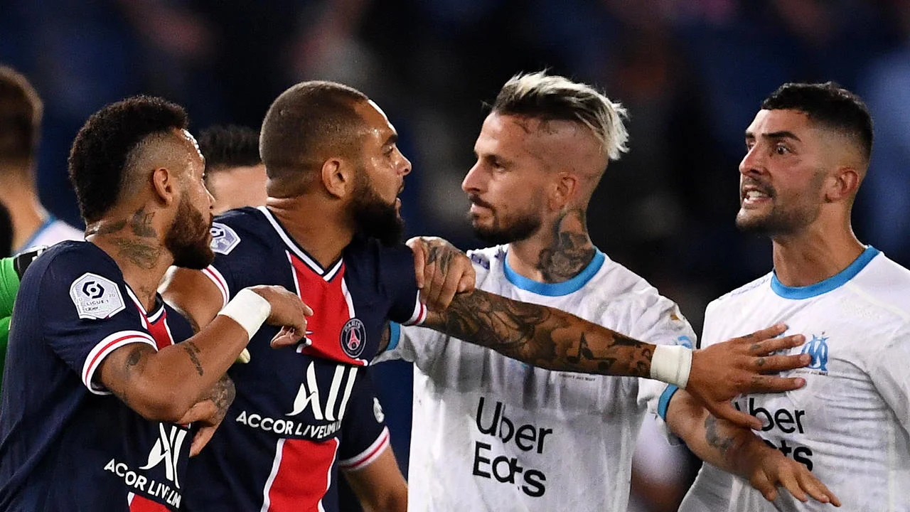 Драка в Ле Классик / AFP