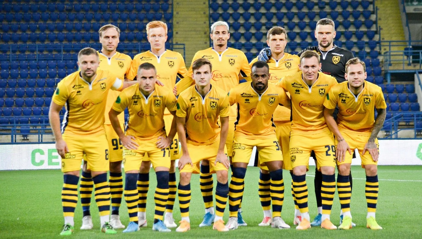 "Желто-синие" / ФК Металлист 1925