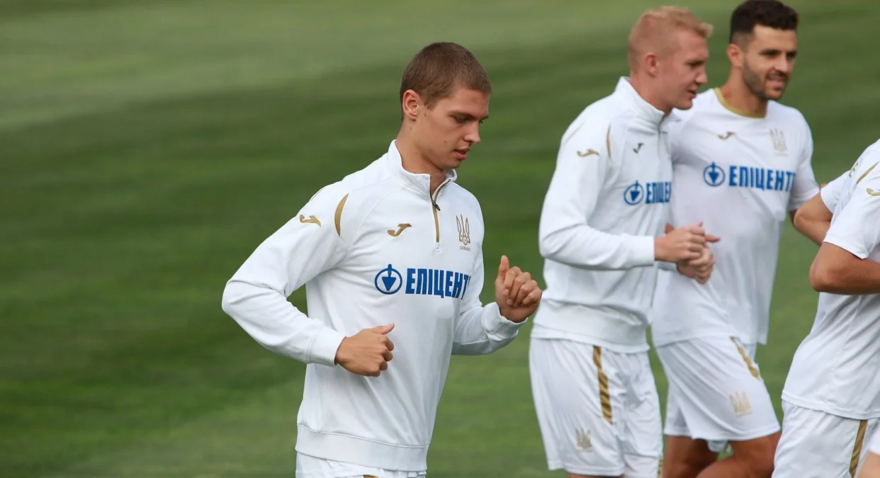 Валерий Бондарь (слева) / УАФ