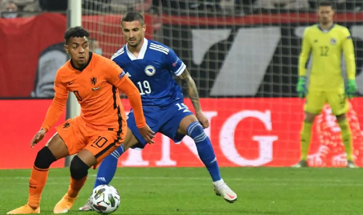 Босния и Герцеговина – Нидерланды – 0:0 / Официальный сайт УЕФА