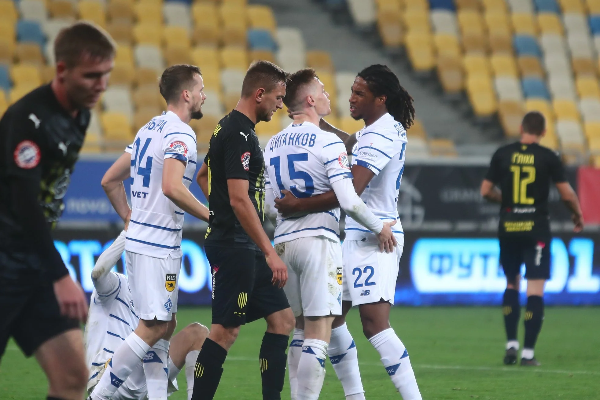 Динамо перемагає у Львові / фото ФК Динамо