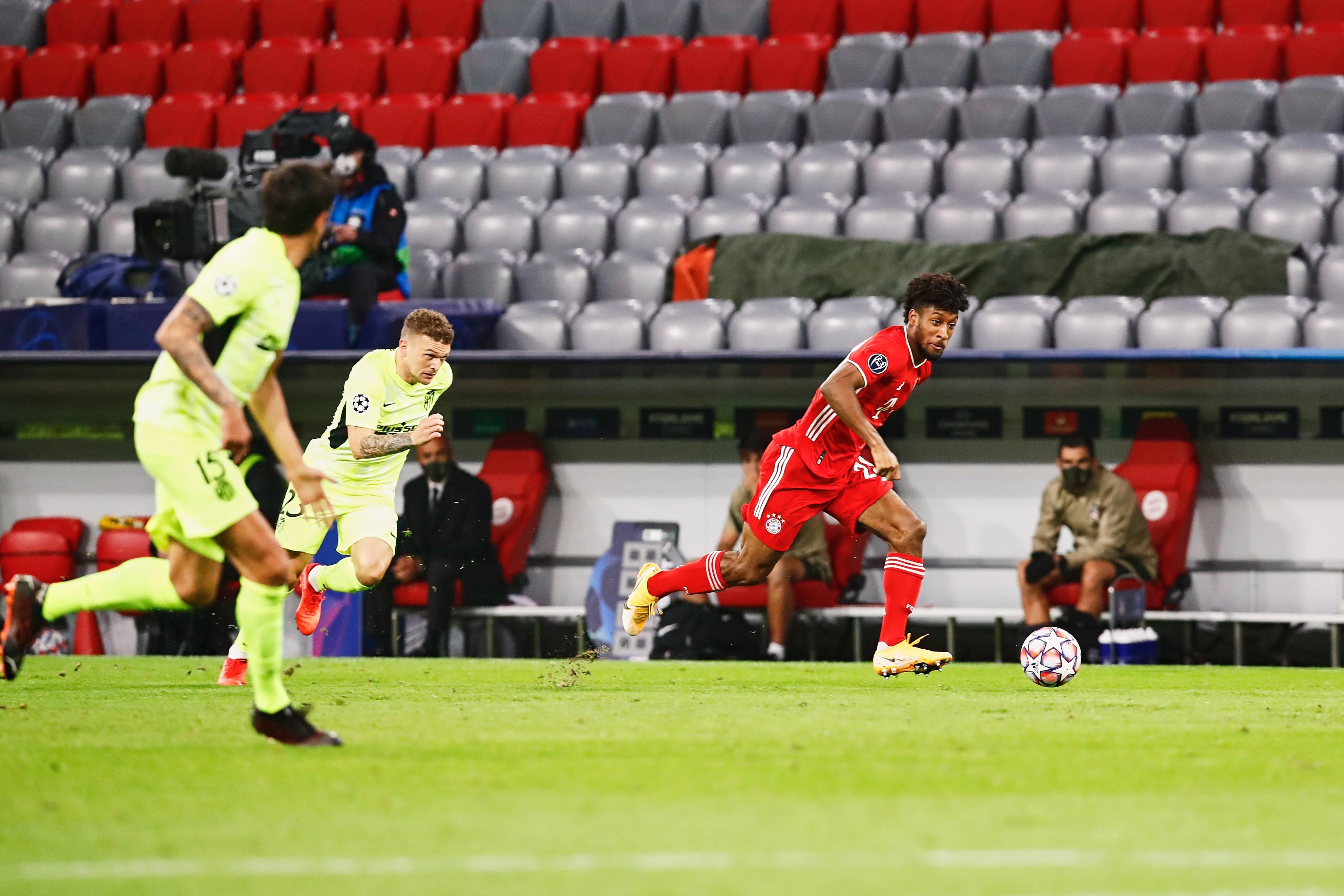 Лига чемпионов: Бавария уничтожила Атлетико, Манчестер Сити без Зинченко одолел Порту, датская феерия Аталанты