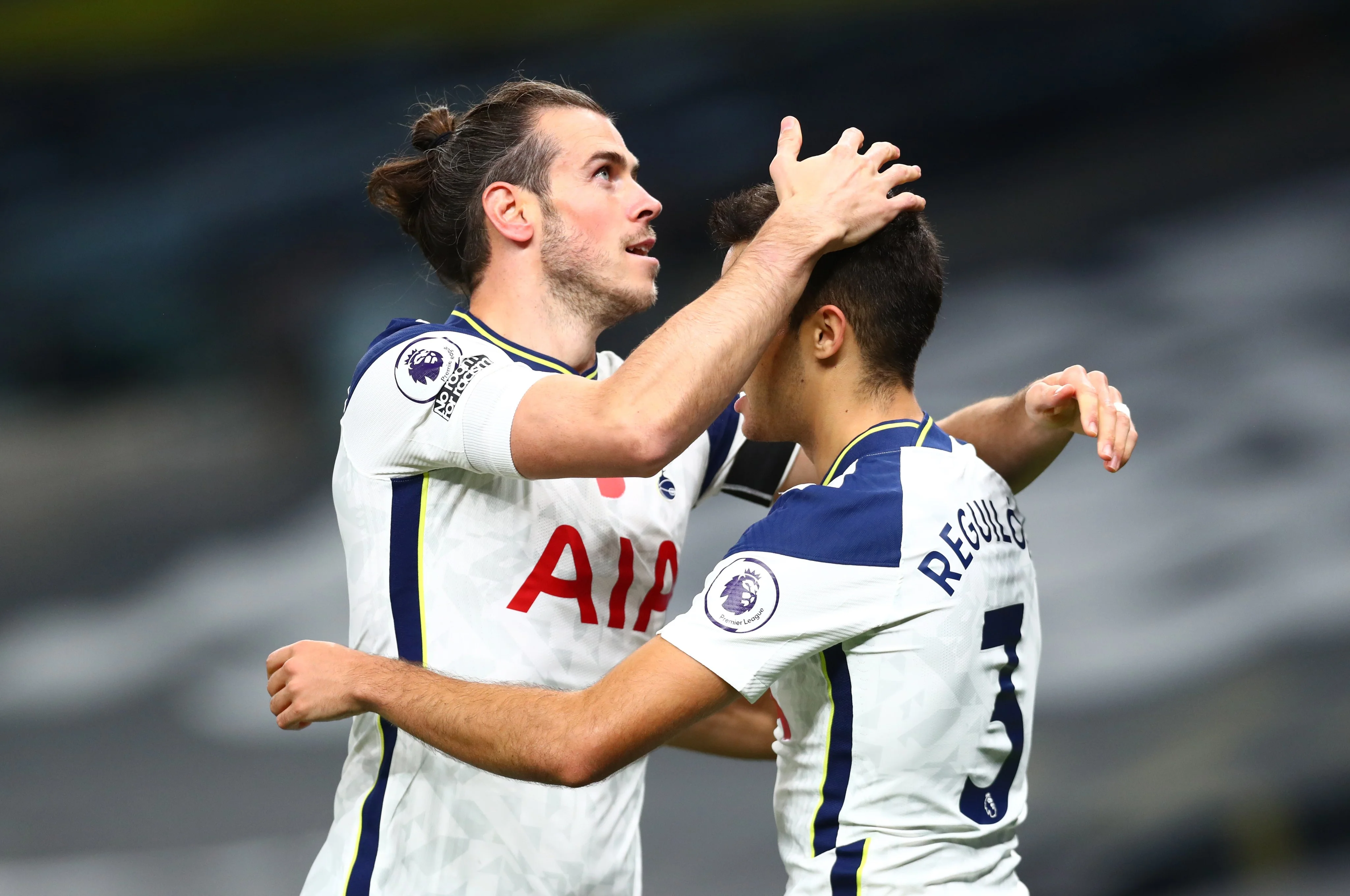 Гарет Бейл и Серхио Регилон / Фото Goal