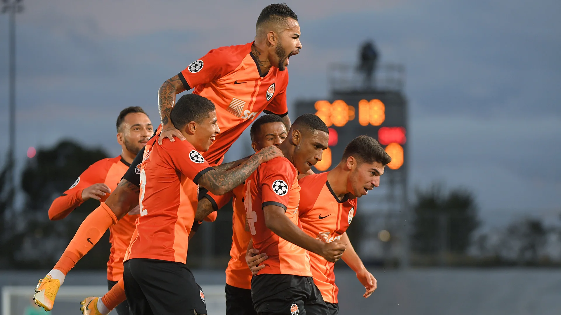 Шахтер – Боруссия: прогноз букмекеров на матч ЛЧ 3 ноября 2020