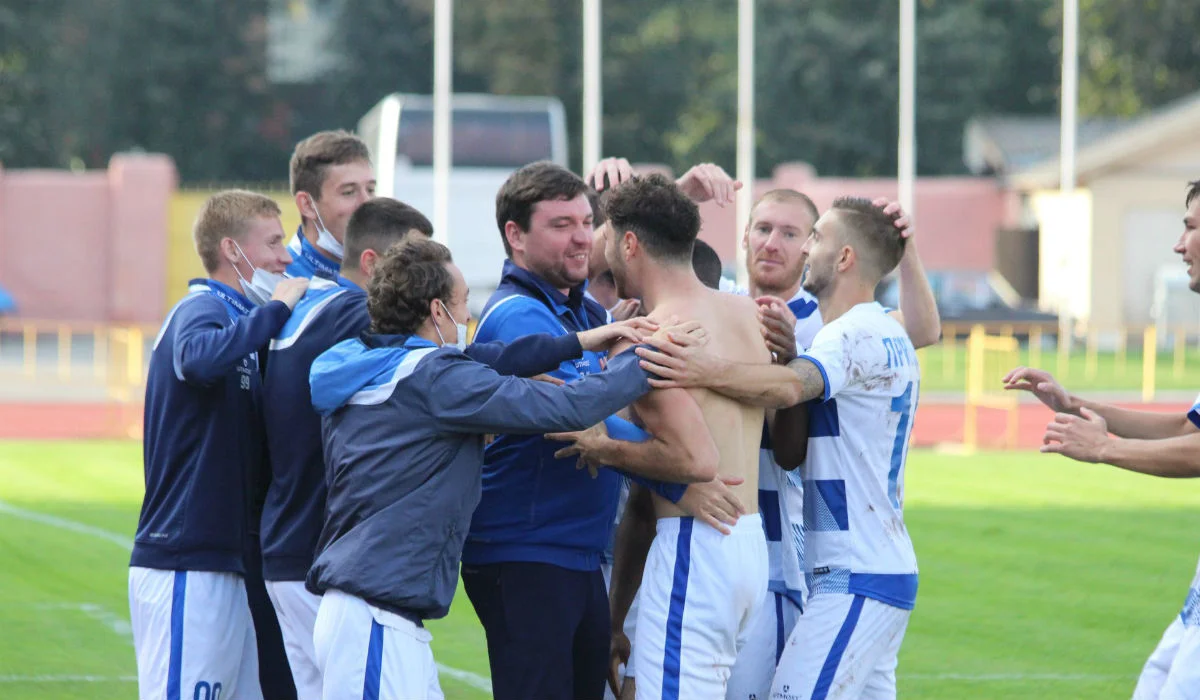 Поділля тріумфує в Києві