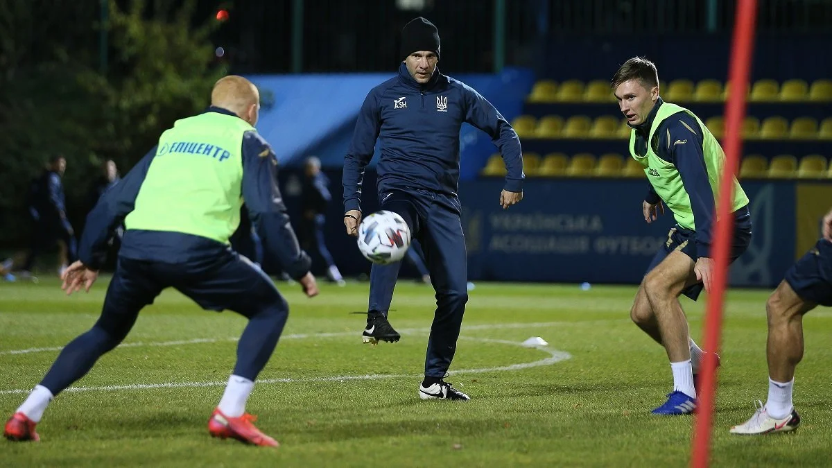 Андрей Шевченко на тренировке / Фото Павла Кубанова, УАФ