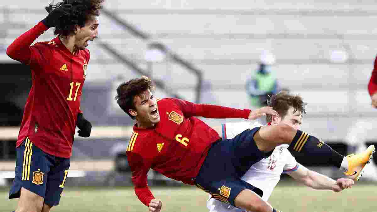 Экс-защитник Барселоны получил дебютный вызов в сборную Испании