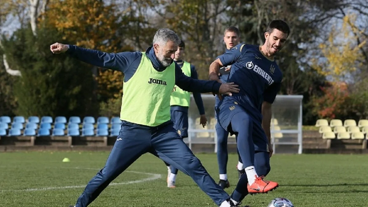 Харатін на тренуванні збірної України / Фото УАФ