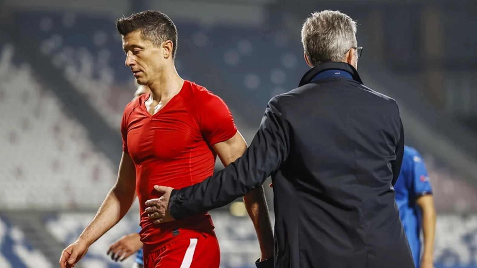 Левандовски конфликтует с тренером сборной Польши