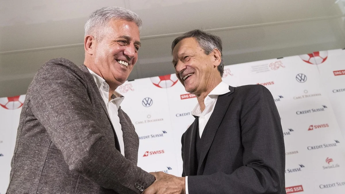 Владимир Петкович и Доминик Блан (справа) / Фото Keystone