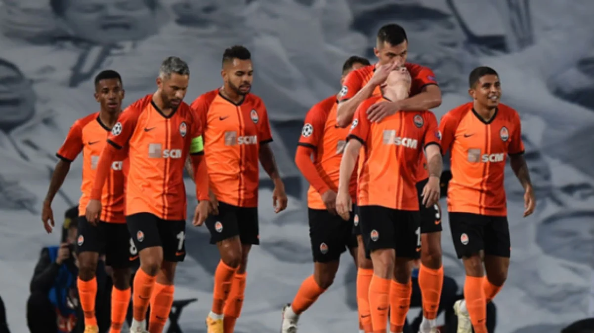 Игроки Шахтера / фото: ФК Шахтер