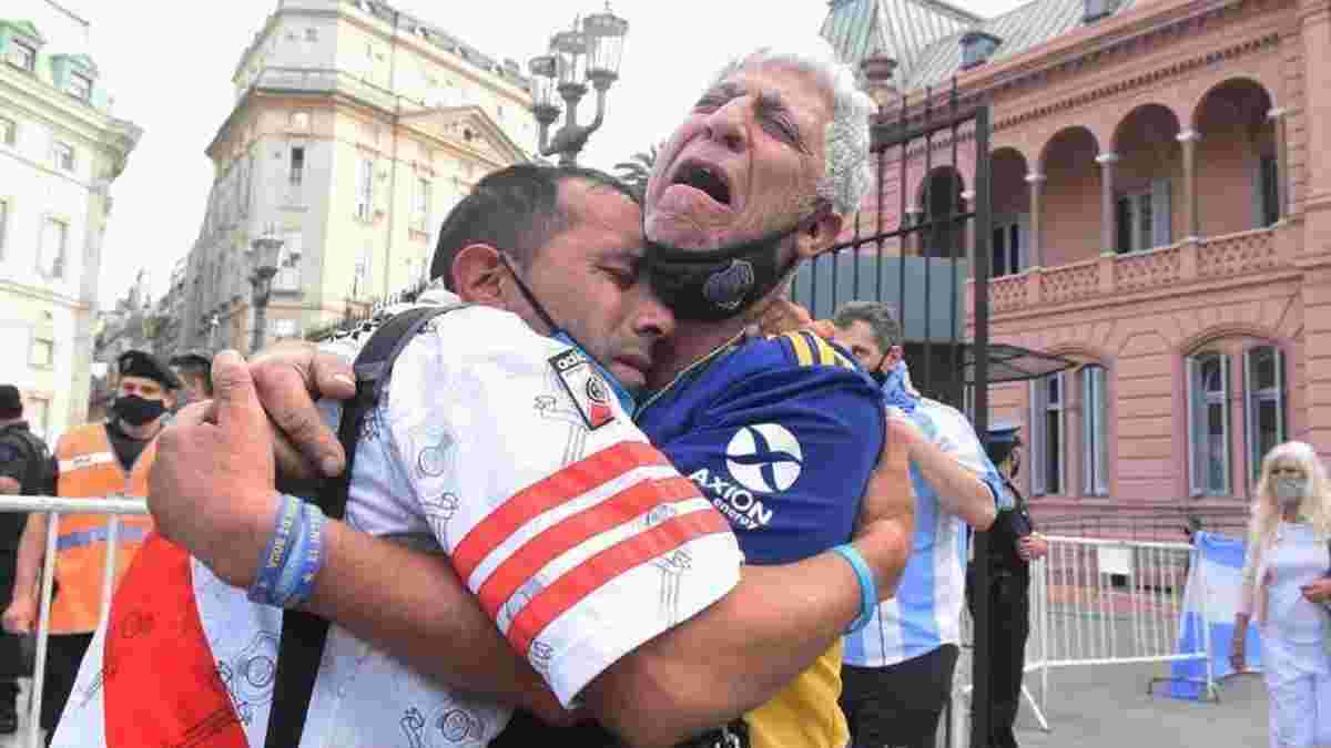 Прощання з Марадоною: на вулицях Буенос-Айреса виникли сутички, є поранені