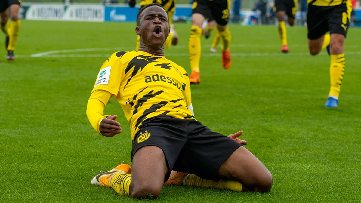 Юссуфа Мукоко / ФК Борусія Д