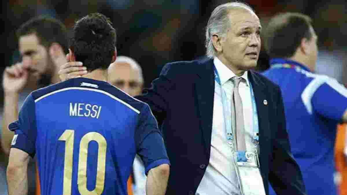 Месси трогательно попрощался с экс-тренером Аргентины Сабельей – специалист был лучшим шансом Лео на чемпионство мира