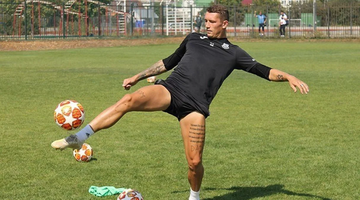 Іван Зотько / Фк Олімпік