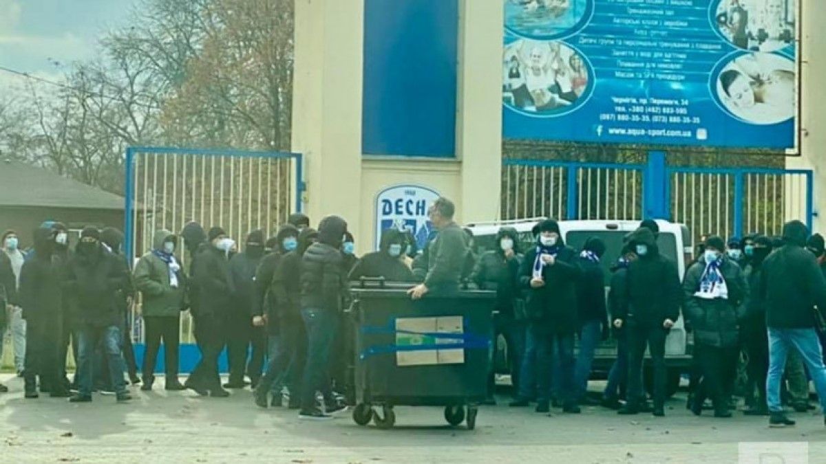 Інцидент поблизу стадіону імені Гагаріна / фото з відкритих джерел