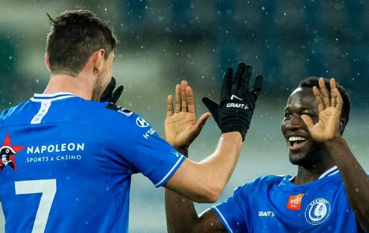 Яремчук празднует с партнером / HLN