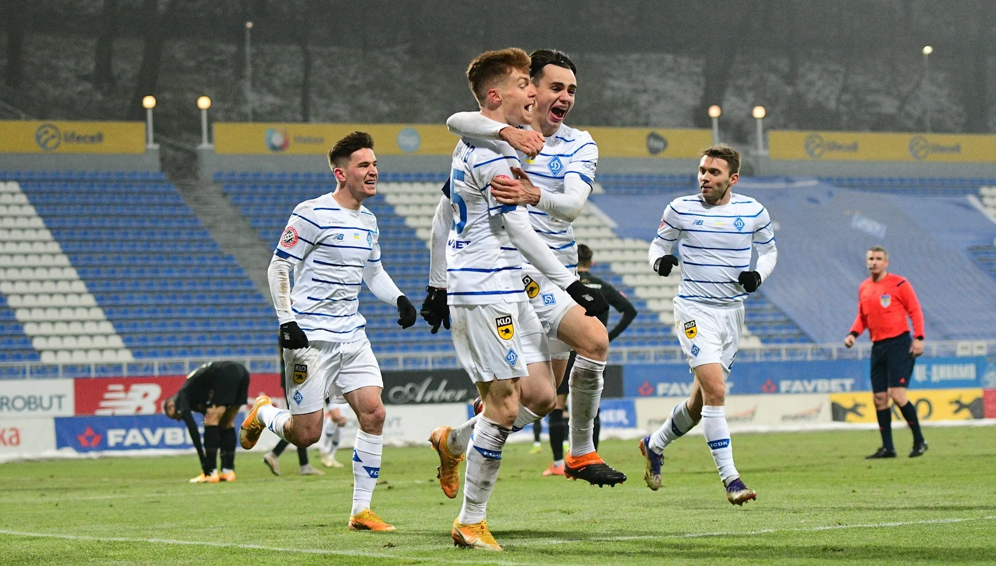 "Бело-синие" против Колоса / ФК Динамо