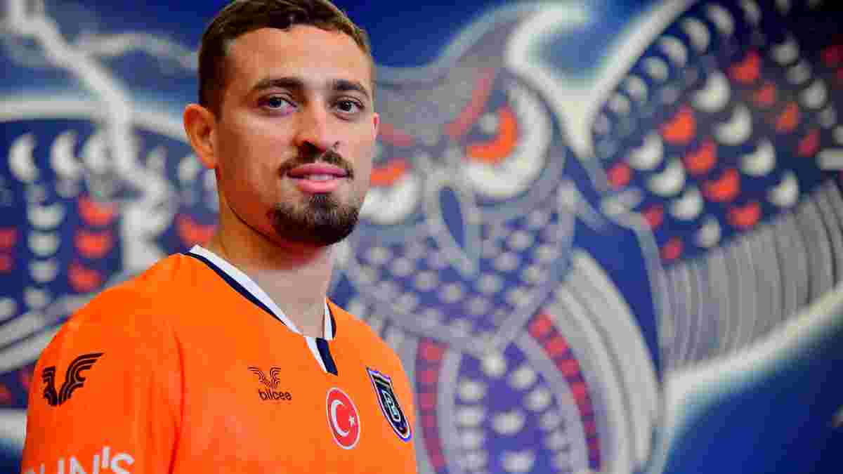 Милан официально отпустил своего защитника в чемпионат Турции