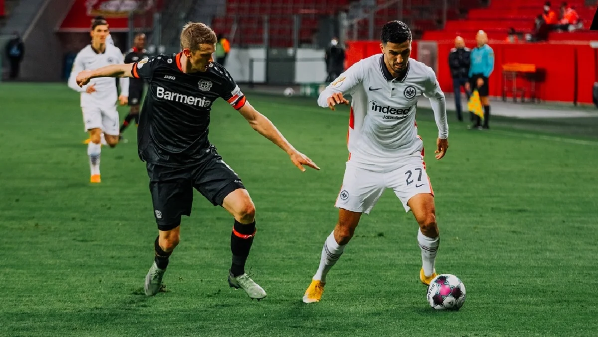 Байєр – Айнтрахт / Twitter "орлів"