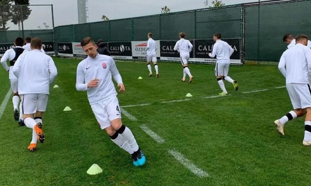 Тренування гравців Зорі/ фото: ФК Зоря