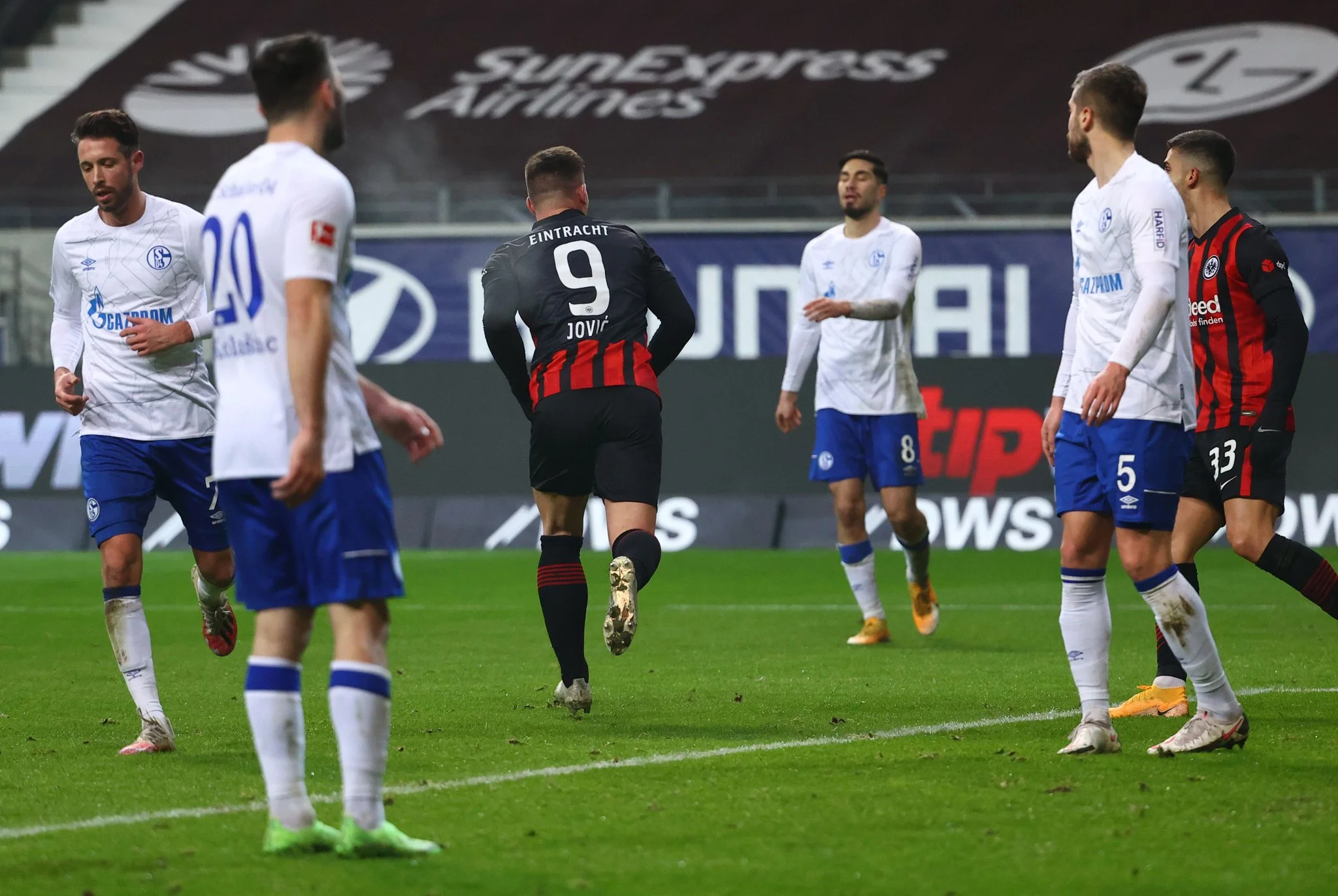 Айнтрахт – Шальке – 3:1 – видео голов и обзор матча