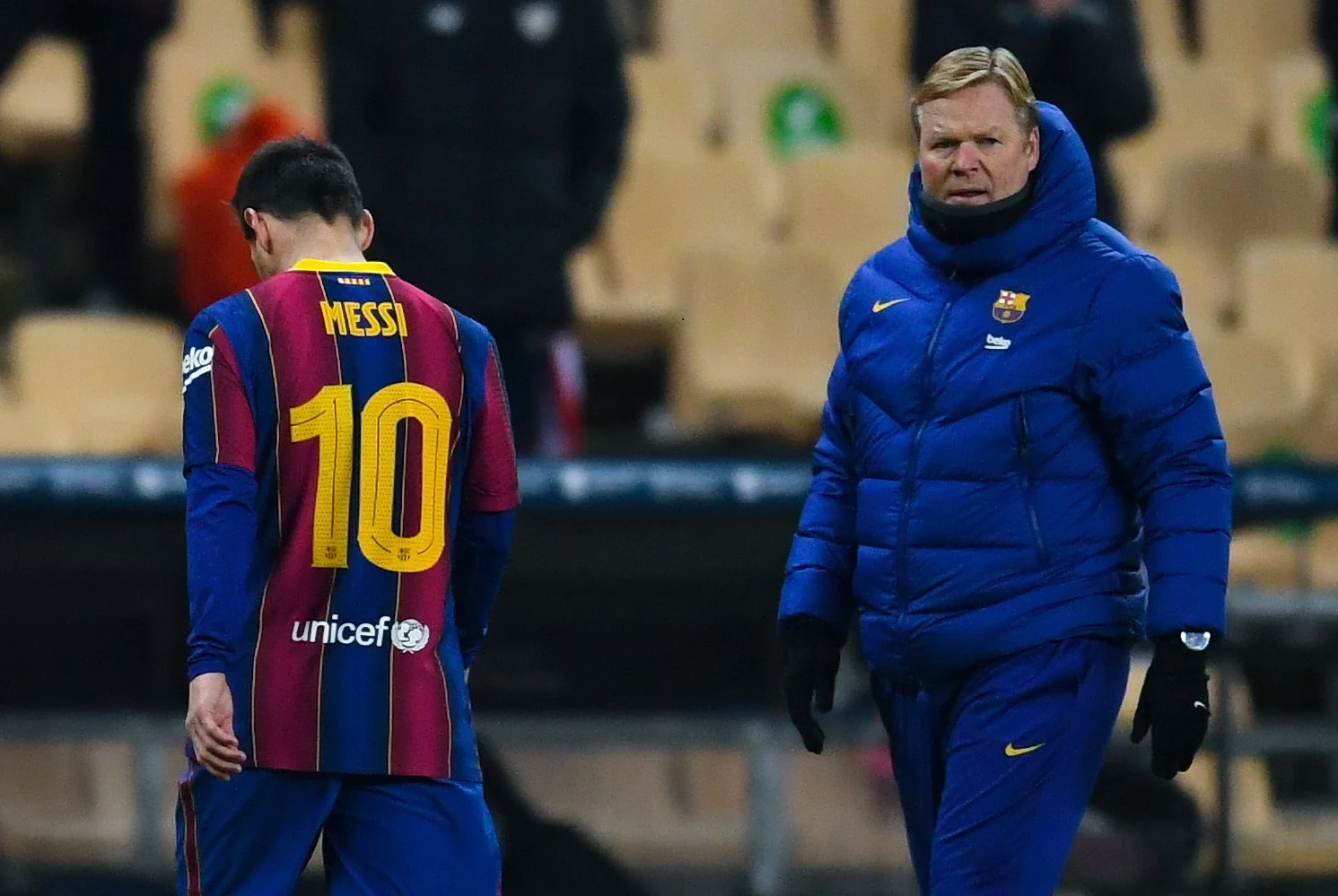 Мессі покидає поле після програного фіналу