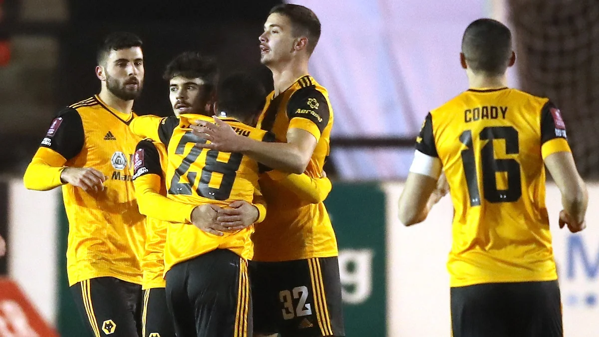 ФК Вулверхэмптон