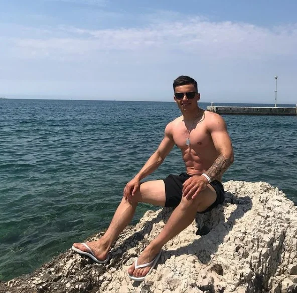 крикун крикун