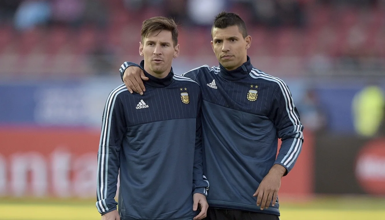Месси и Агуэро / Getty Images