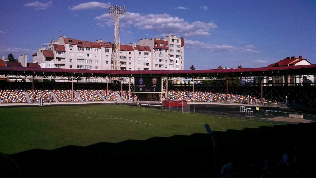ternopolskij stadion pereimenovali v