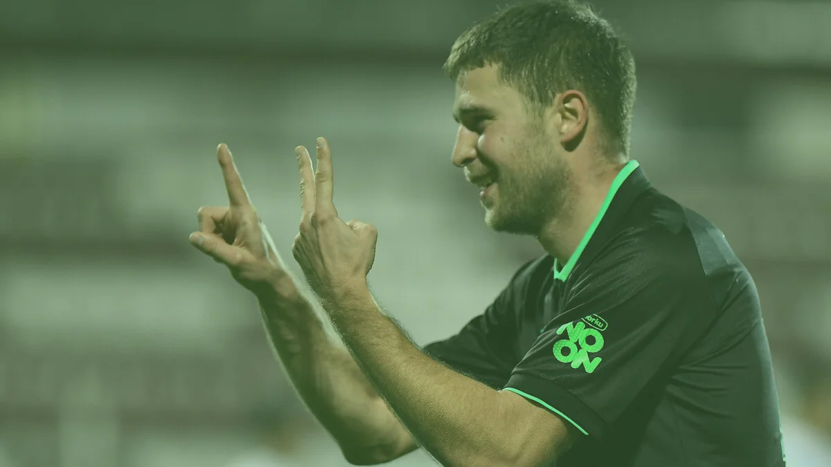 Наші за кордоном: Зінченко націлився на ЛЧ, травма гравця збірної України, драма Кравця та низка дебютних голів