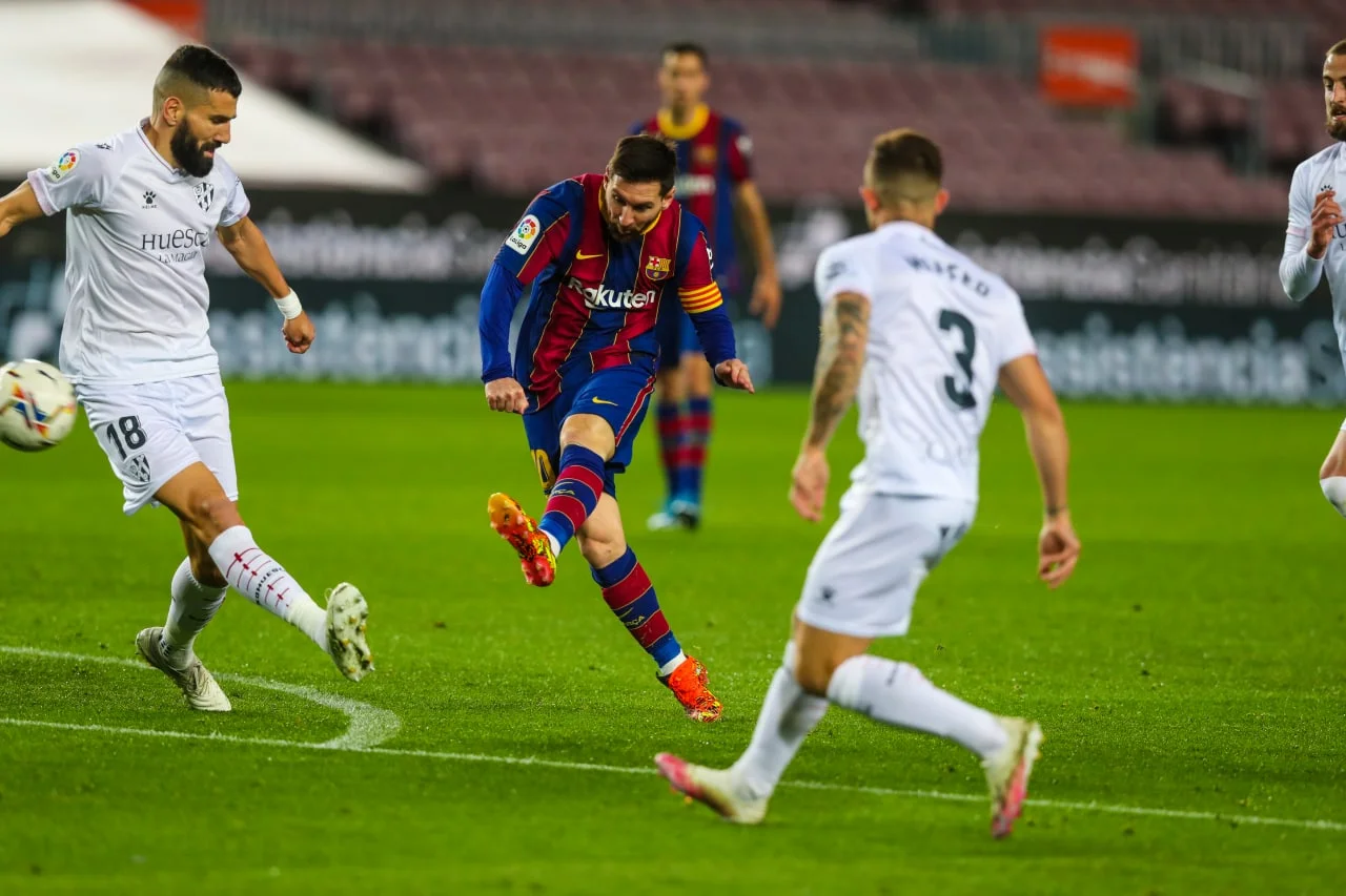 Барселона – Уэска – 4:1 – видео голов и обзор матча