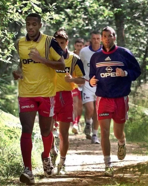 франція зідан анрі франція зідан анрі