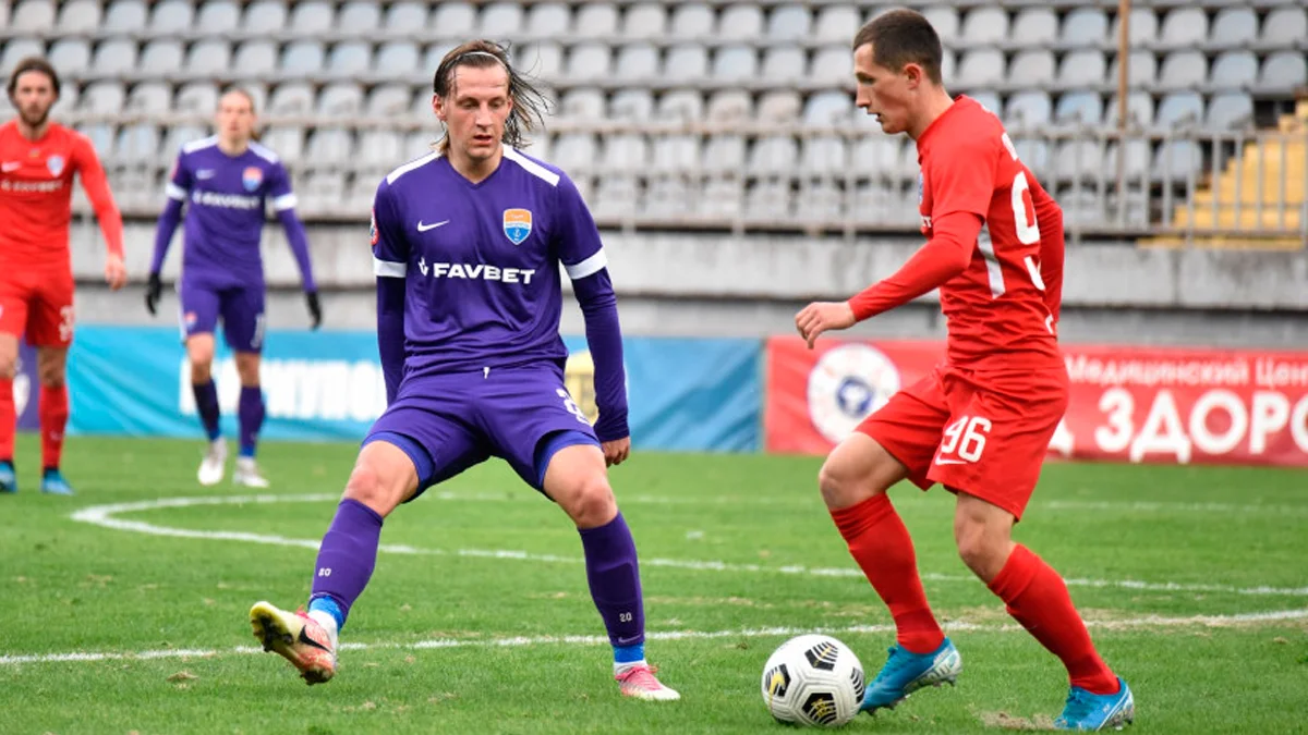 Маріуполь – Минай – 0:0