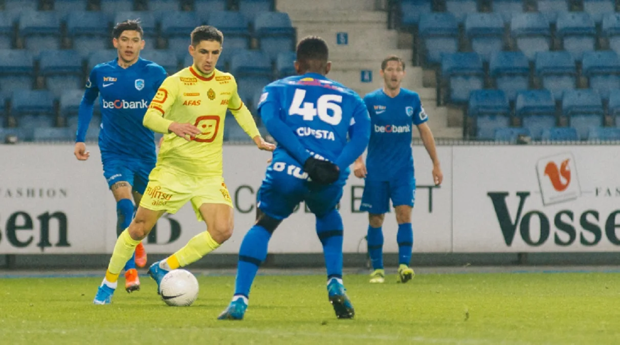 Марьян Швед (в центре) / ФК Мехелен