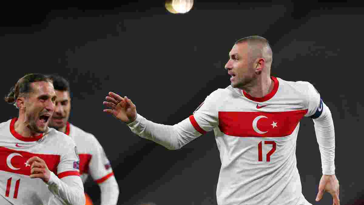 Турция победила Нидерланды, забив 4 гола – де Бур дарит Украине шансы на Евро, но класс остается при "оранье"