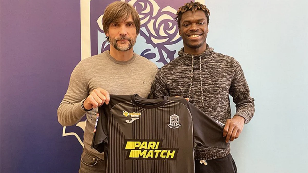 Джео Экра (справа) / ФК Олимпик