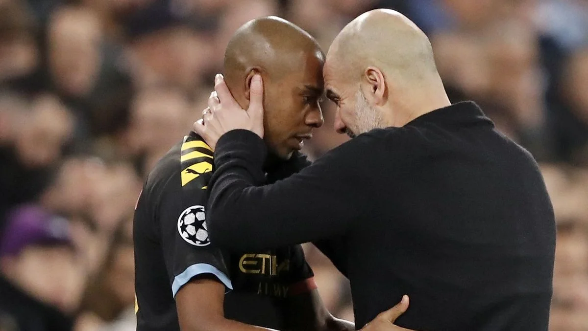 Фернандінью та Гвардіола / Getty images