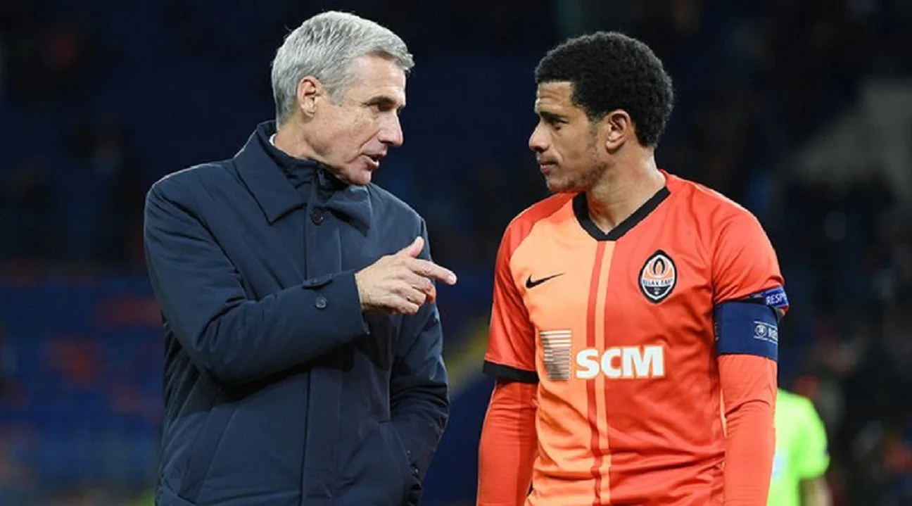 Каштру и Тайсон / Сайт Шахтера