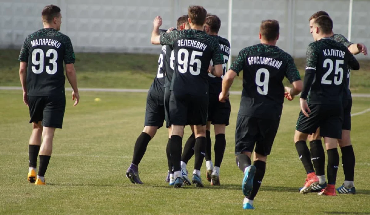 Нива В / ФК Нива В