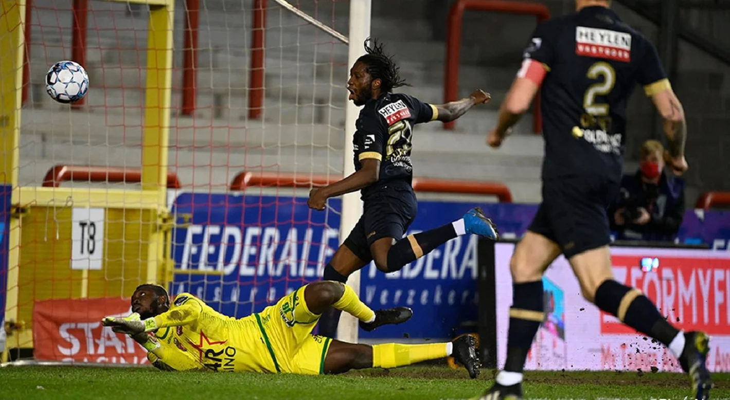 Мускрон – Антверпен / Фото Photo News