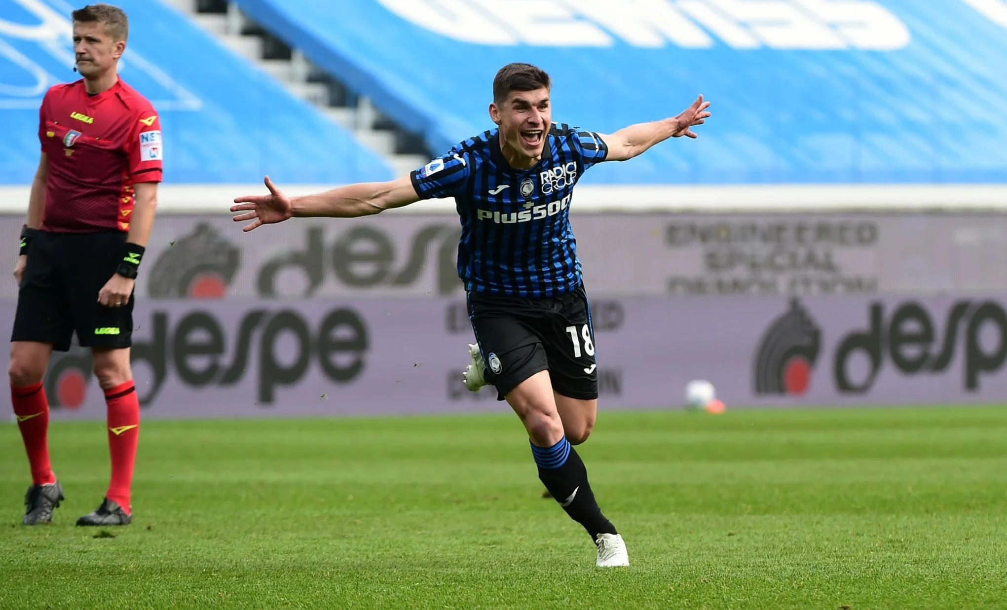 Маліновський святкує гол Ювентусу / Atalanta