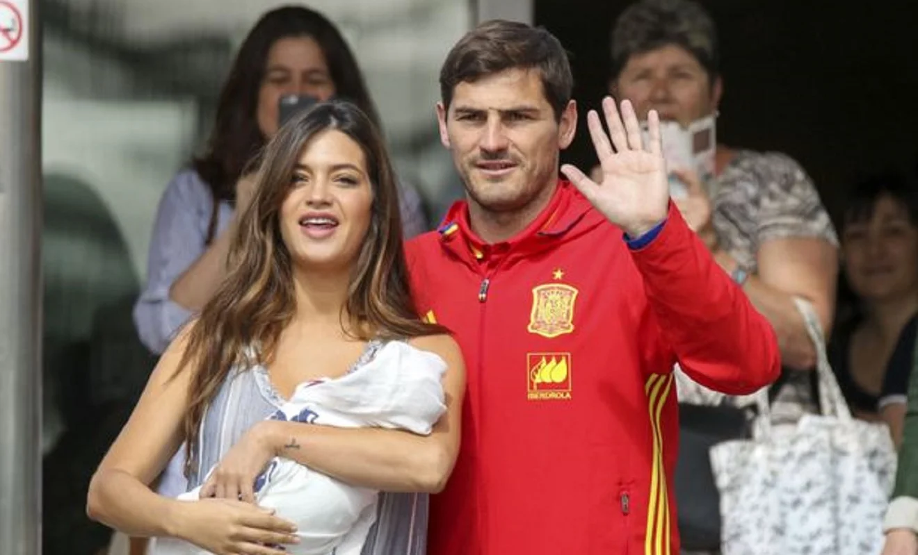 Сара Карбонеро и Икер Касильяс / Фото Marca