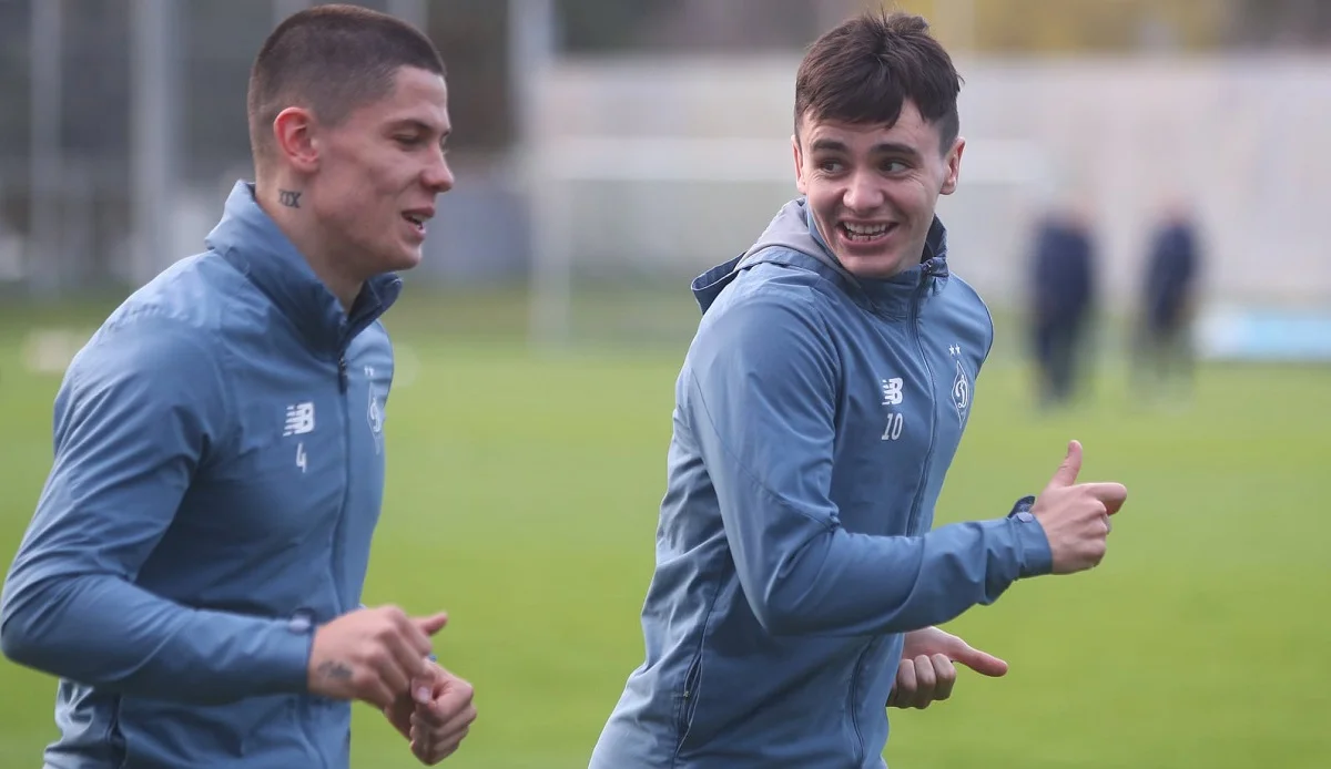 Денис Попов (слева) / ФК Динамо Киев