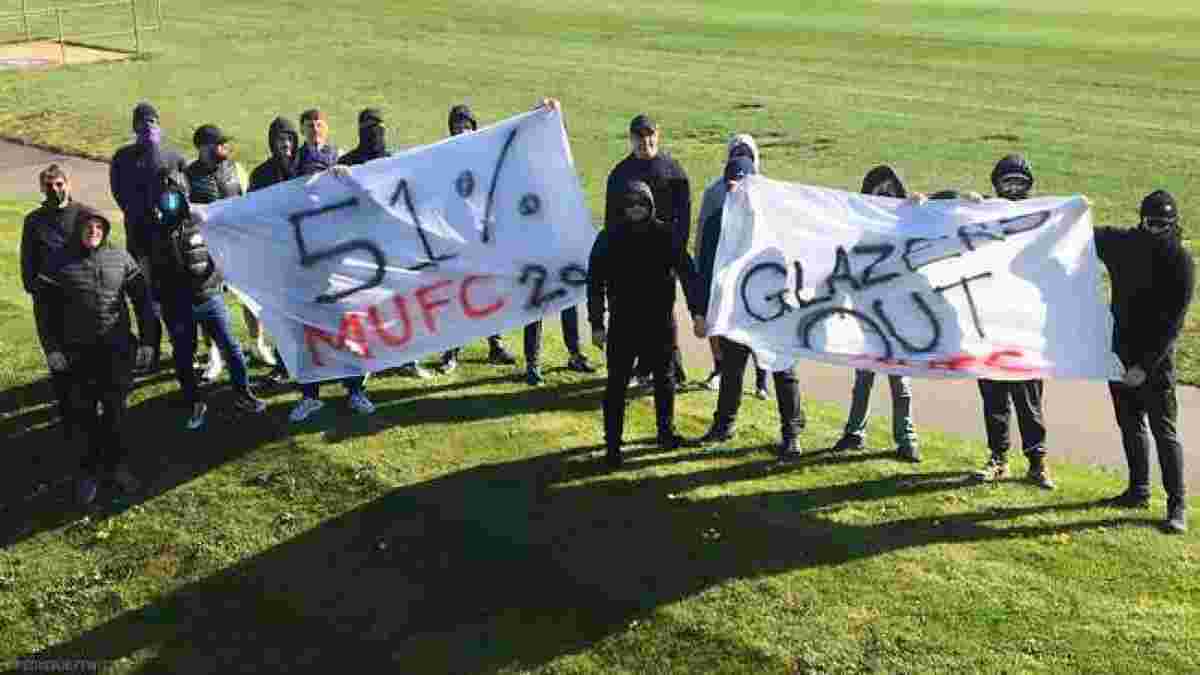 Фанати Манчестер Юнайтед готують акцію протесту перед матчем з Ліверпулем, вимагаючи права на володіння клубом