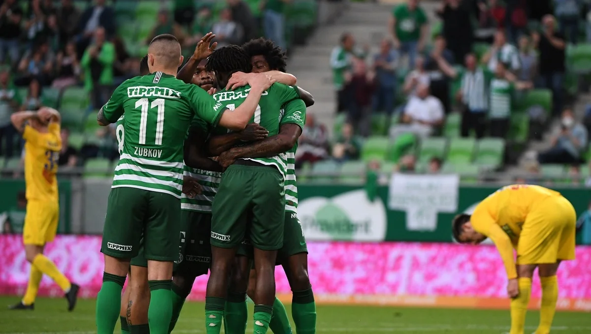 Олександр Зубков з одноклубниками / Twitter Ференцвароша