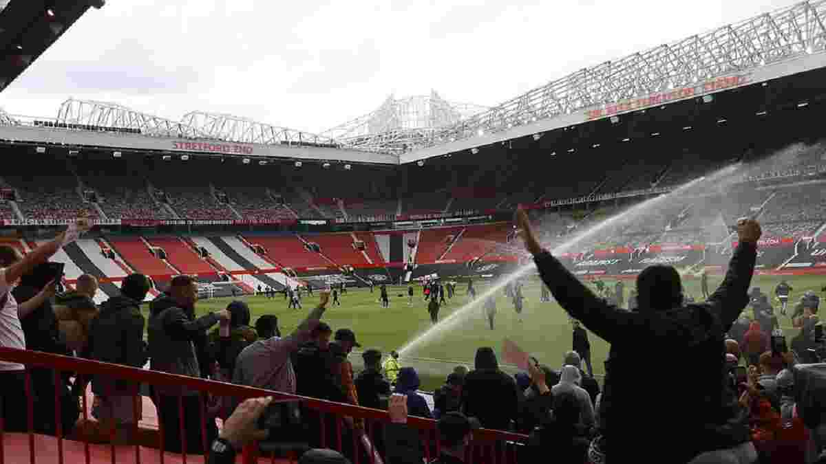 Манчестер Юнайтед – Ліверпуль: розлючені фанати прорвалися на Олд Траффорд за кілька  годин до матчу