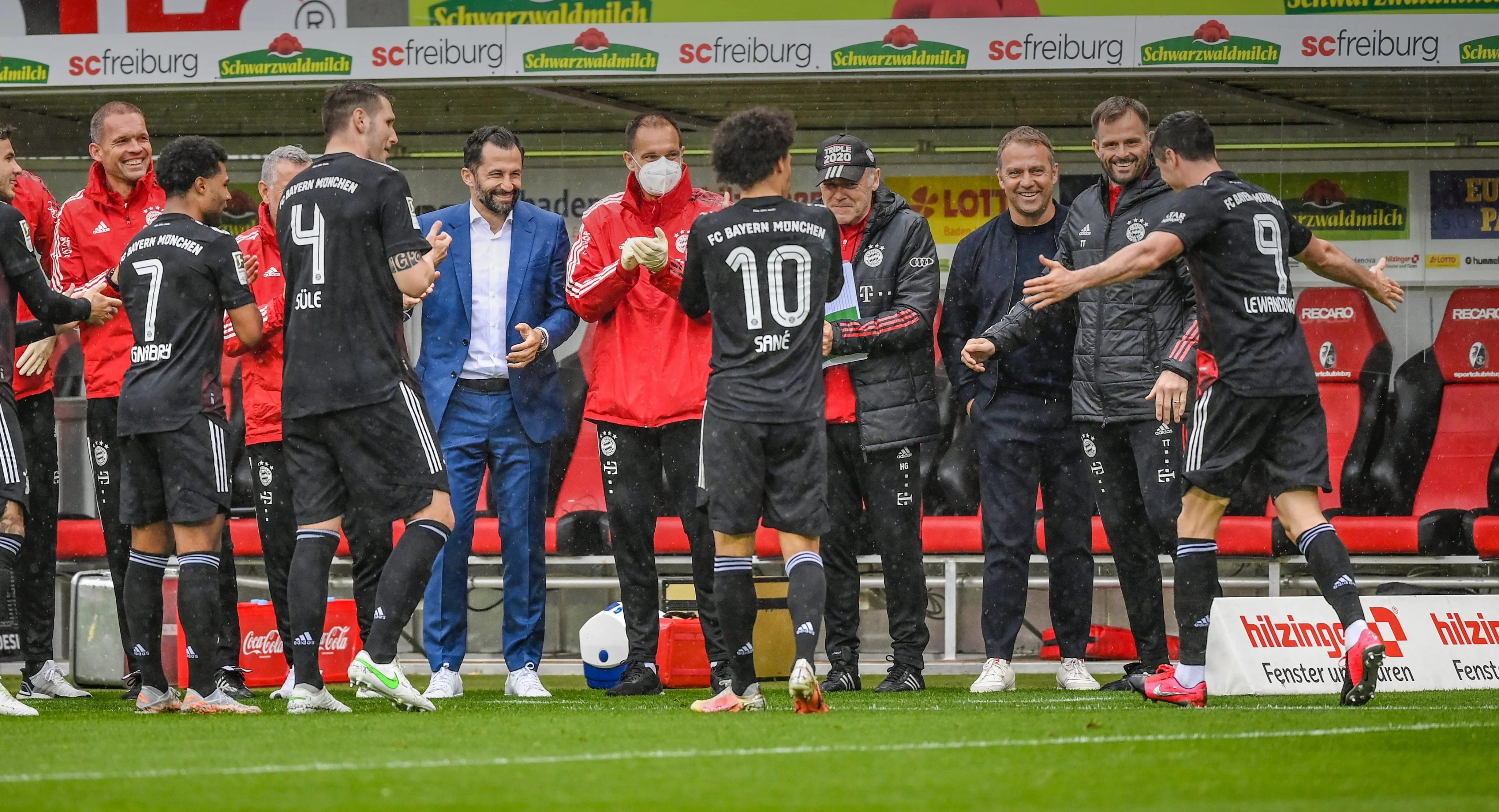 Святковий коридор для Лєвандовскі / фото з відкритих джерел