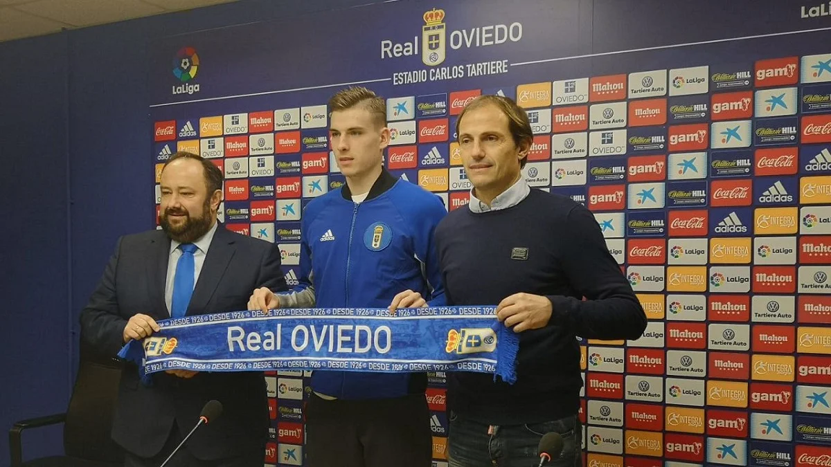 Франсеск Арнау (справа) / Сайт Овьедо